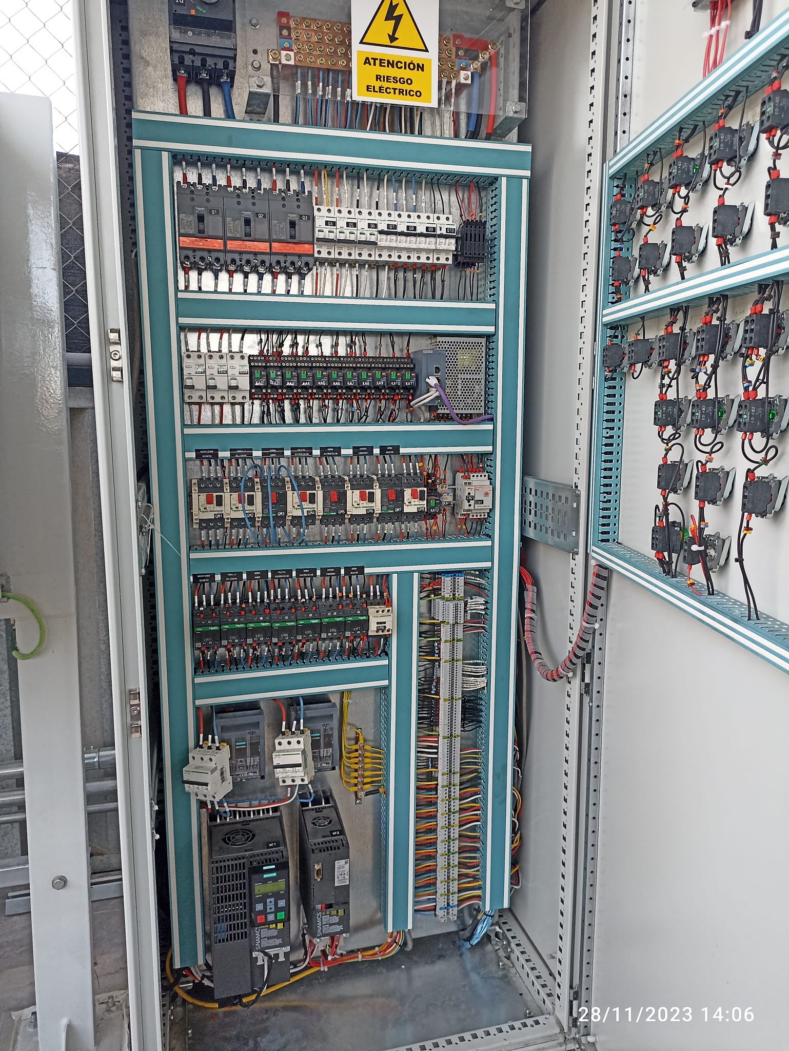 SERVICIOS ELÉCTRICOS